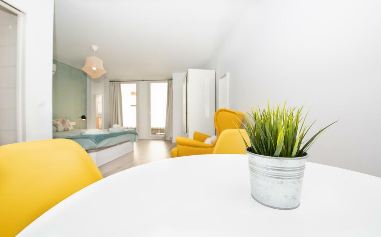 Fantasticos Lofts Malagueta Apartment Malaga Exterior photo
